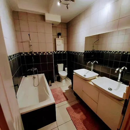 Maison Place Du Champ De Mars Hotel 3*
